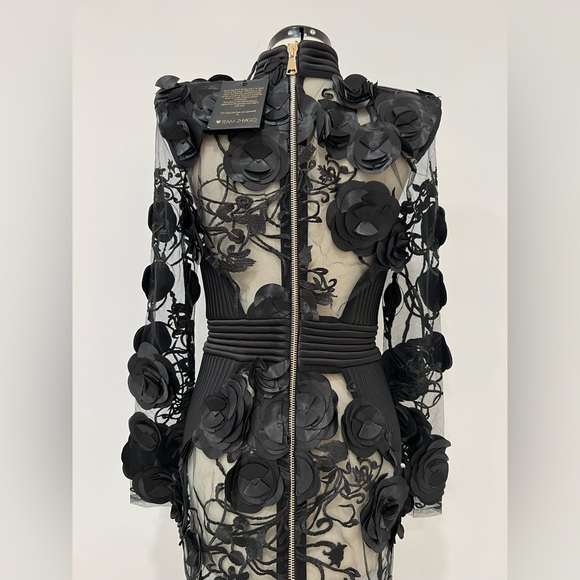 ZHIVAGO Battle Lines Floral-Embellished Vendetta Dress - Picture 6 of 10